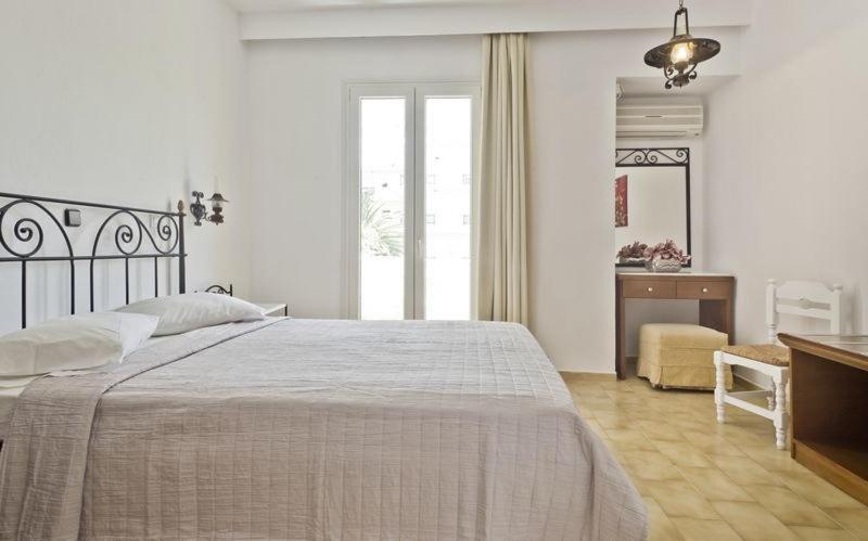 Romantica hotel Karpathos Esterno foto